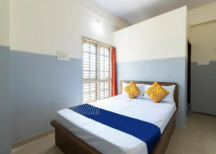 Sri Annapurneshwari Residency & Lodging